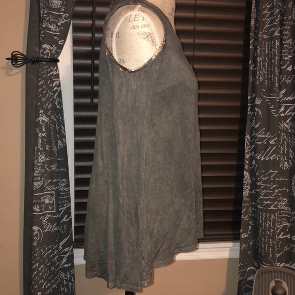 Green Cold Shoulder Vintage Havana Shirt - Large - Picture 2 of 4